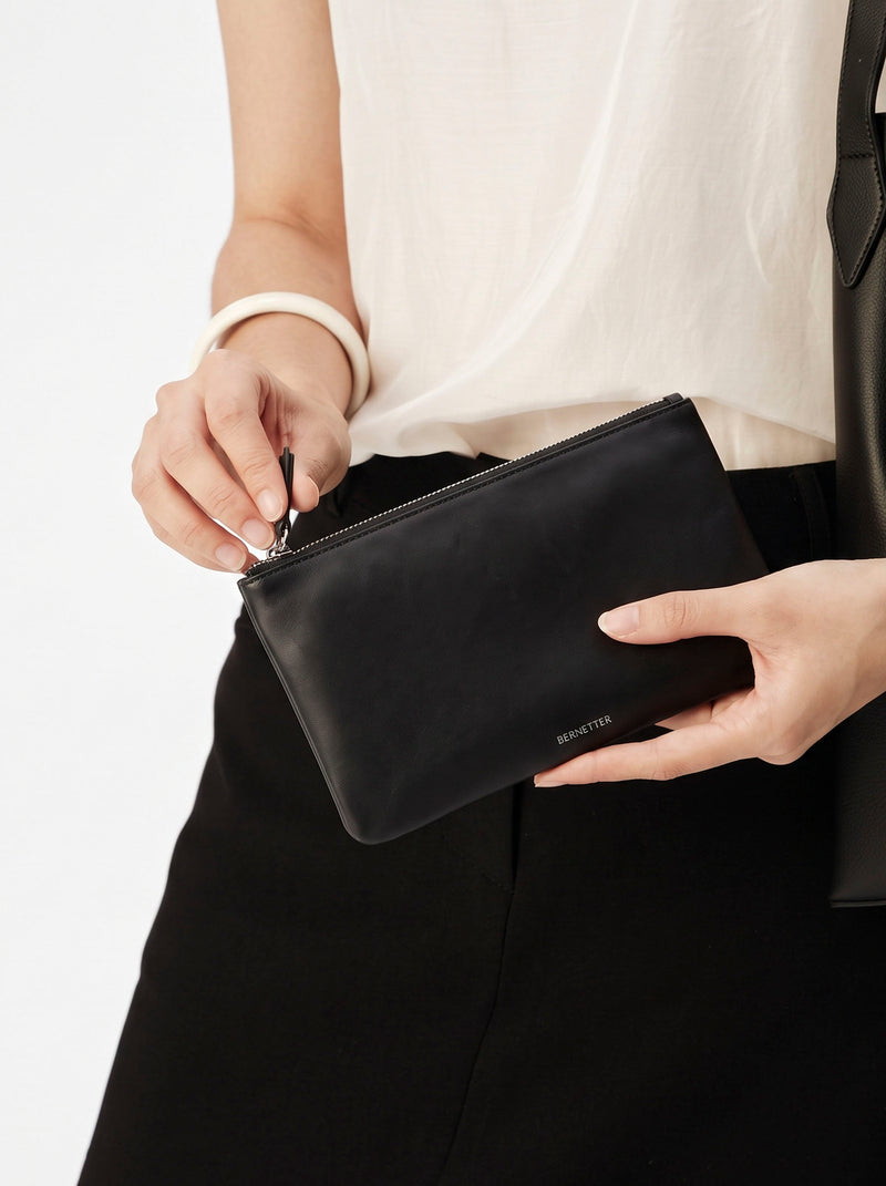 The Le Sachet ( Black )