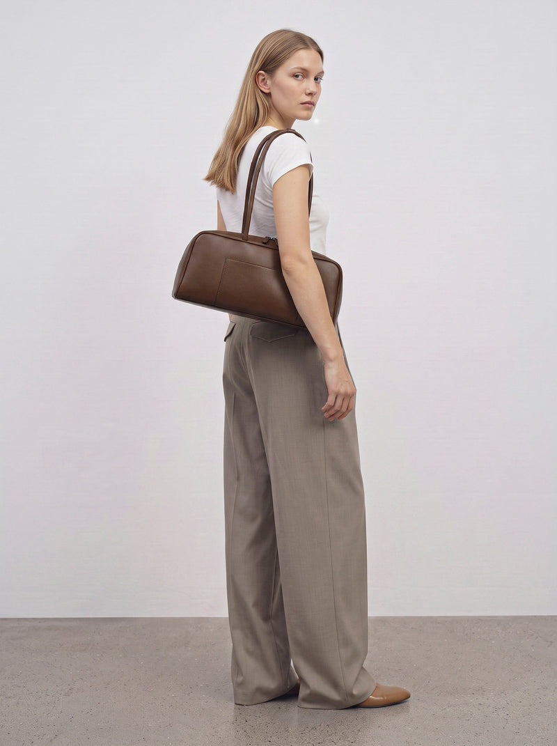 The Ligne Carryall ( Brown )