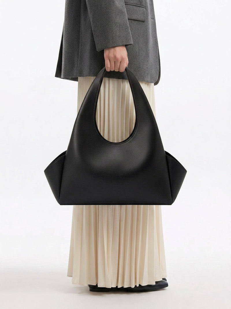 The Arco Satchel ( Black )